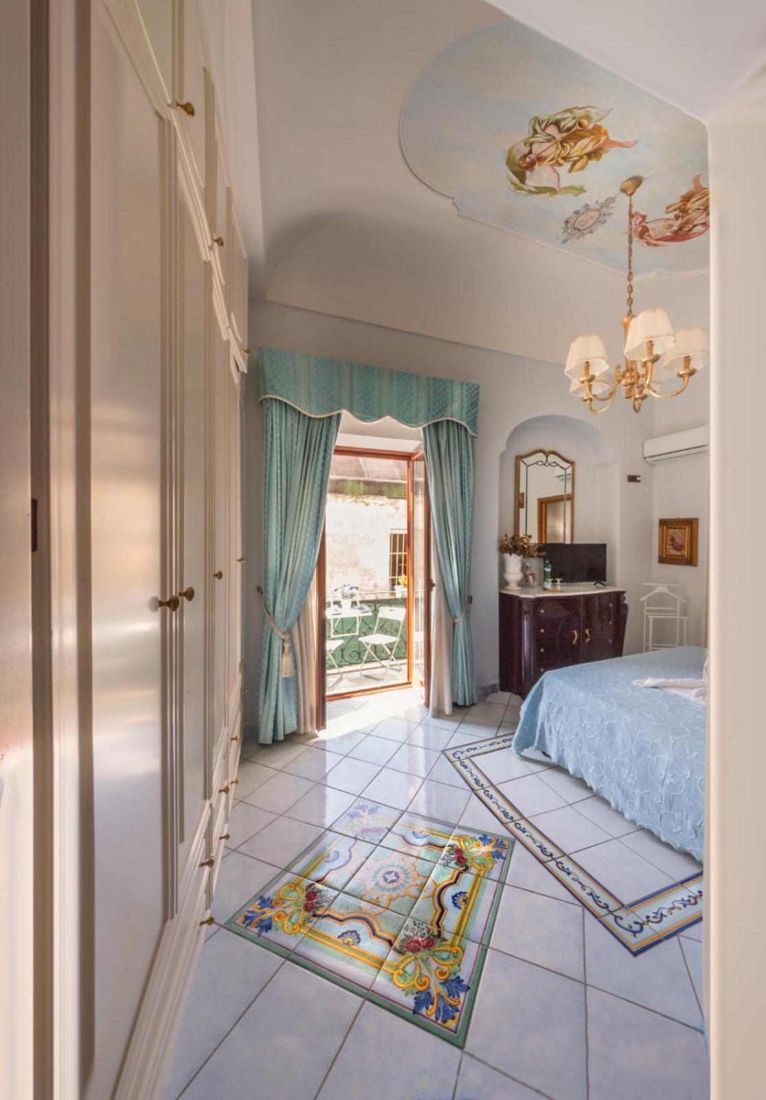 La Finestra Sul Mare Bed & Breakfast Ischia Exterior photo